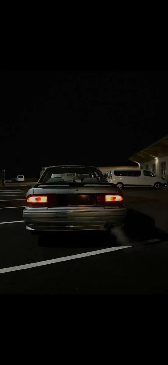 Mitsubishi Galant 1993 photo 2