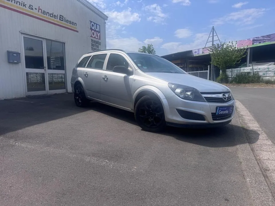 Opel Astra Caravan