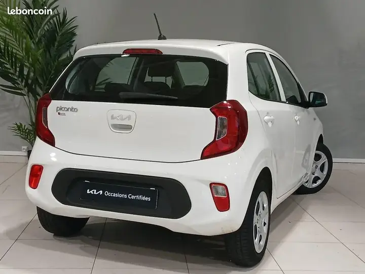 Kia Picanto 2022 photo 4