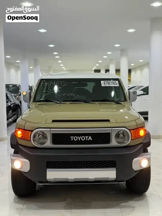 Toyota Fj 2013 photo 5