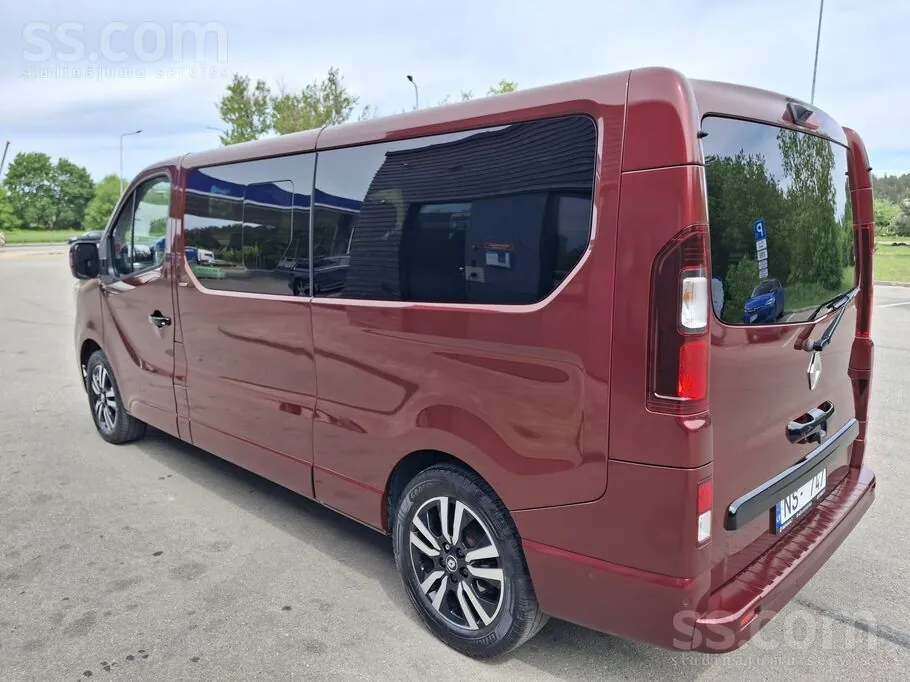 Renault Trafic 2023 photo 4