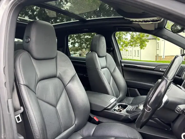 Porsche Cayenne 2013 photo 3