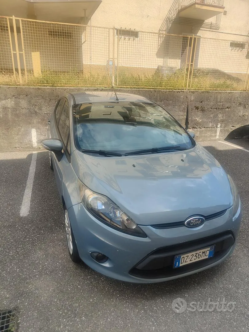 Ford Fiesta 2009 photo 4