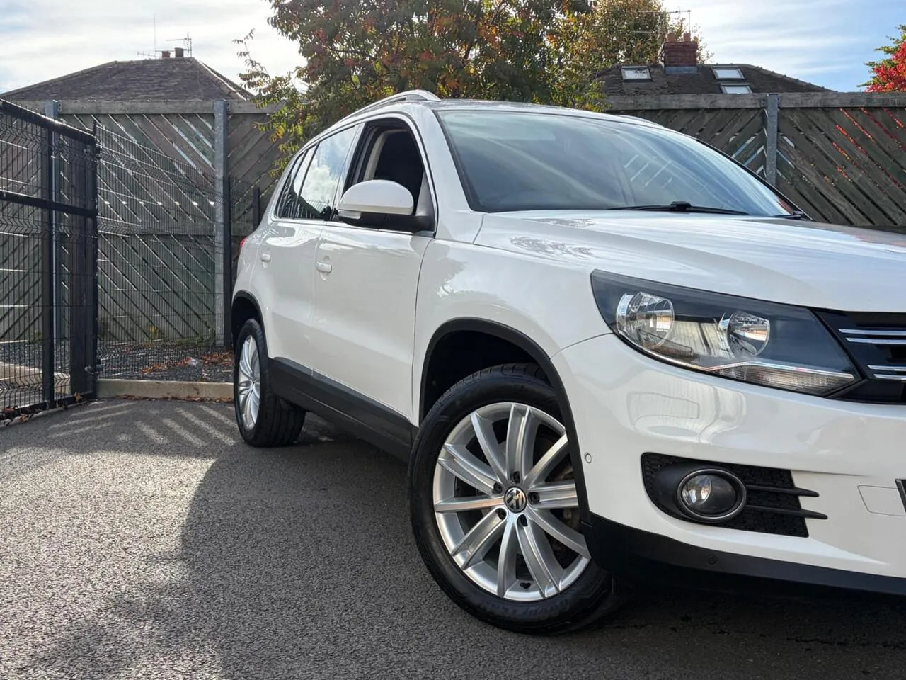 Volkswagen Tiguan 2012 photo 3