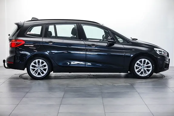 BMW 220D 2016 photo 2