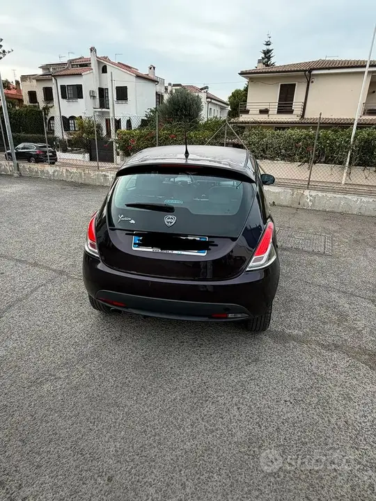 Lancia Ypsilon 2015 photo 4