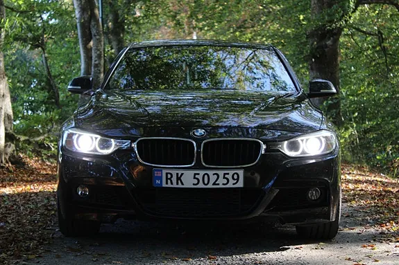 BMW 320D 2012 photo 5
