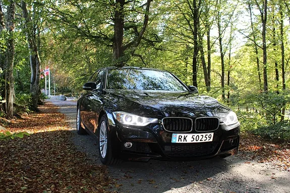 BMW 320D 2012 photo 3