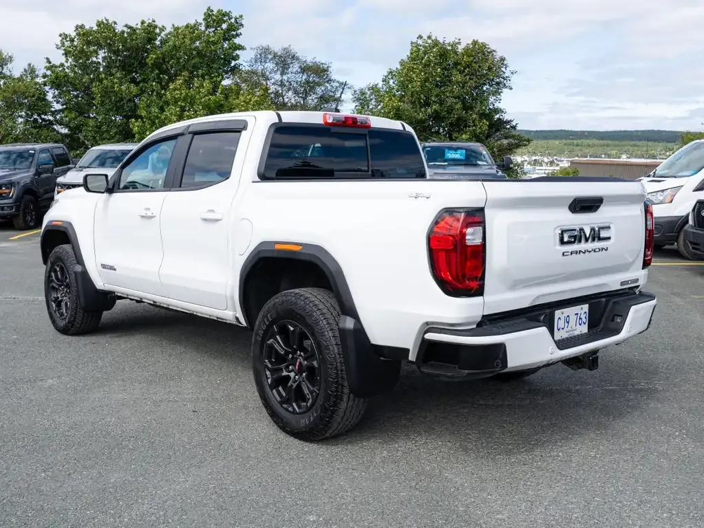 GMC Canyon 2024 photo 4
