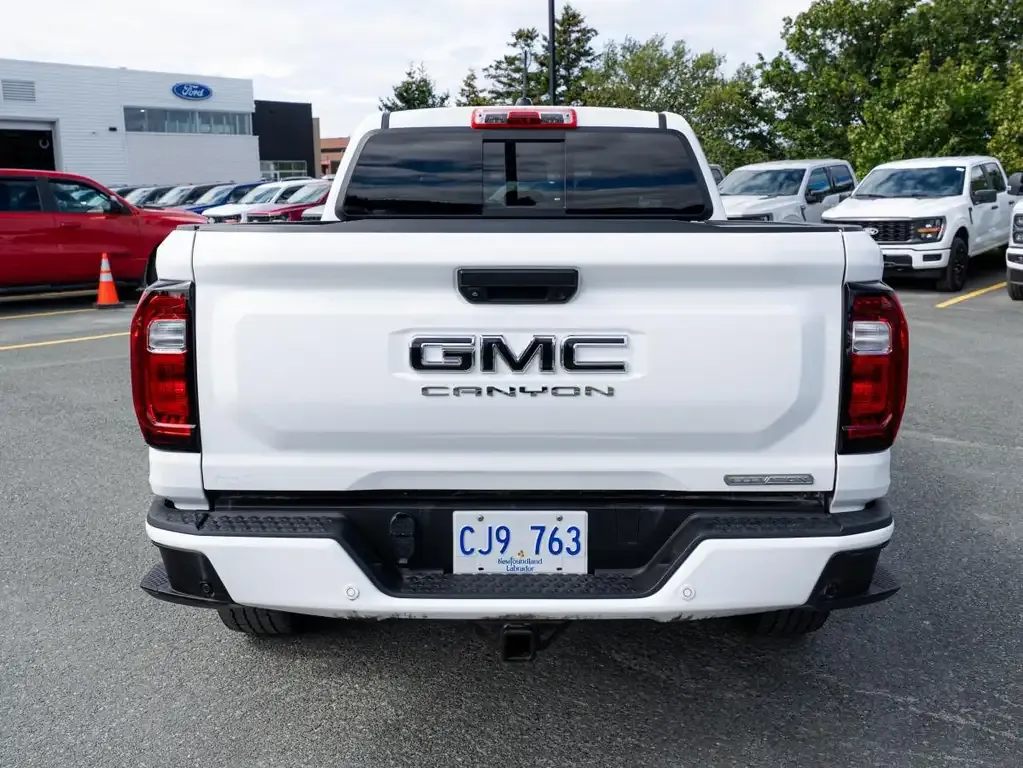 GMC Canyon 2024 photo 5