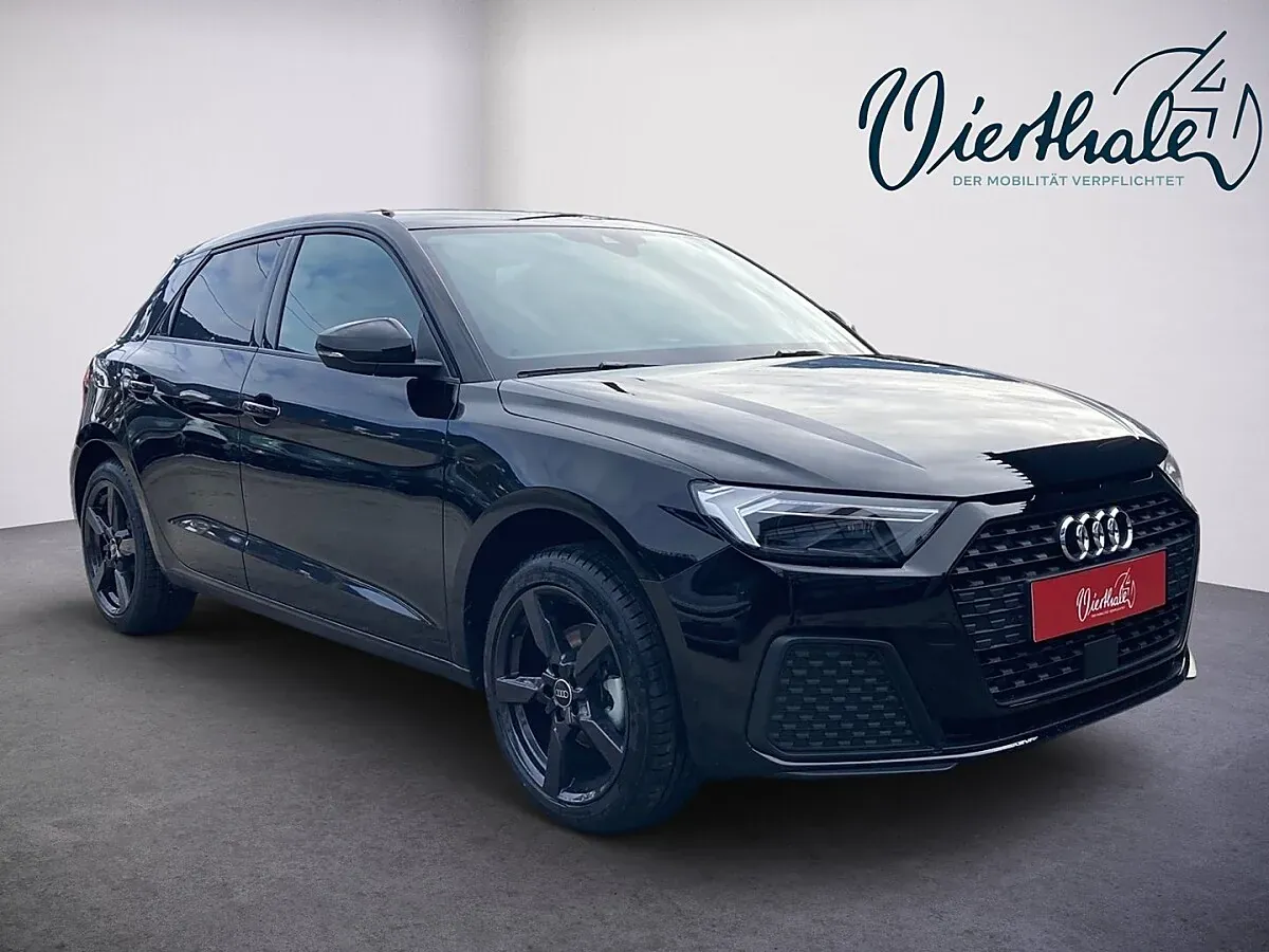 Audi A1 2026 photo 2
