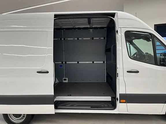 Mercedes-Benz Sprinter 317