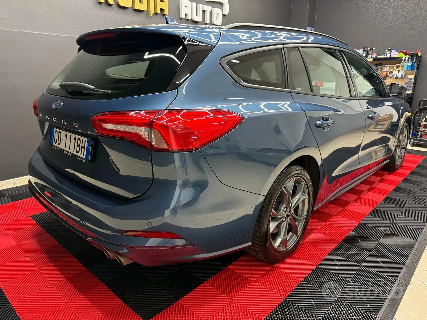 Ford Focus 2020 photo 2