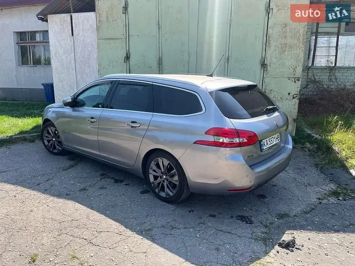 Peugeot 308 2017 photo 5