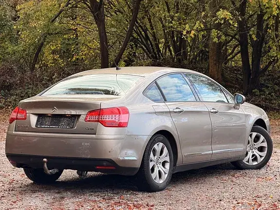 Citroen C5 2009 photo 2