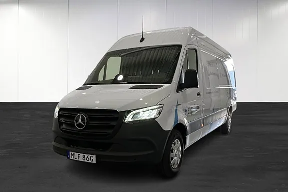 Mercedes-Benz Sprinter 208 2024 photo 2