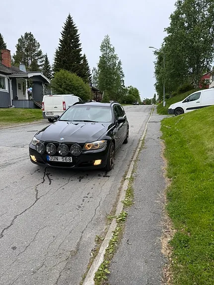 BMW 320D 2012 photo 4