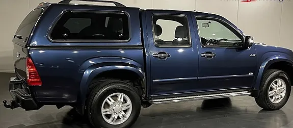 Isuzu D-Max 2011 photo 3