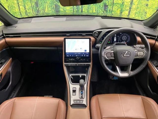 Lexus Lbx 2024 photo 2