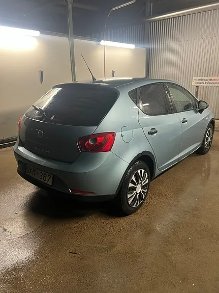Seat Ibiza 2010 photo 4