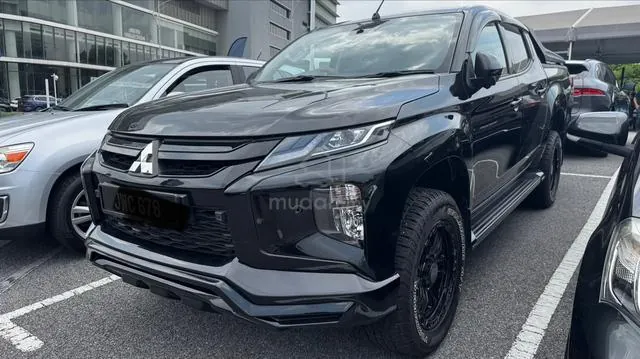Mitsubishi Triton