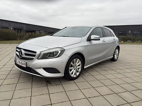 Mercedes-Benz A200