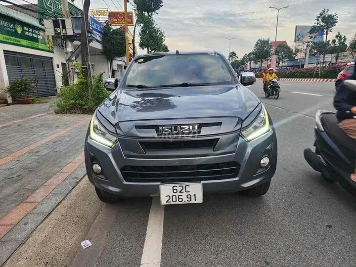 Isuzu D-Max