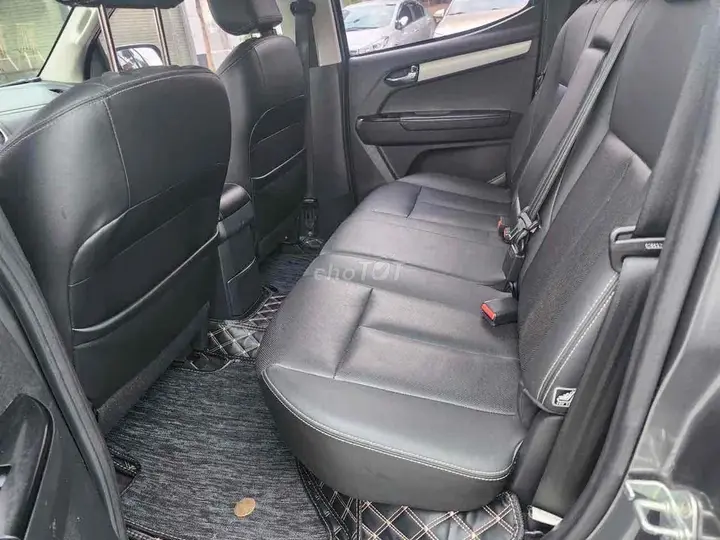 Isuzu D-Max 2018 photo 4