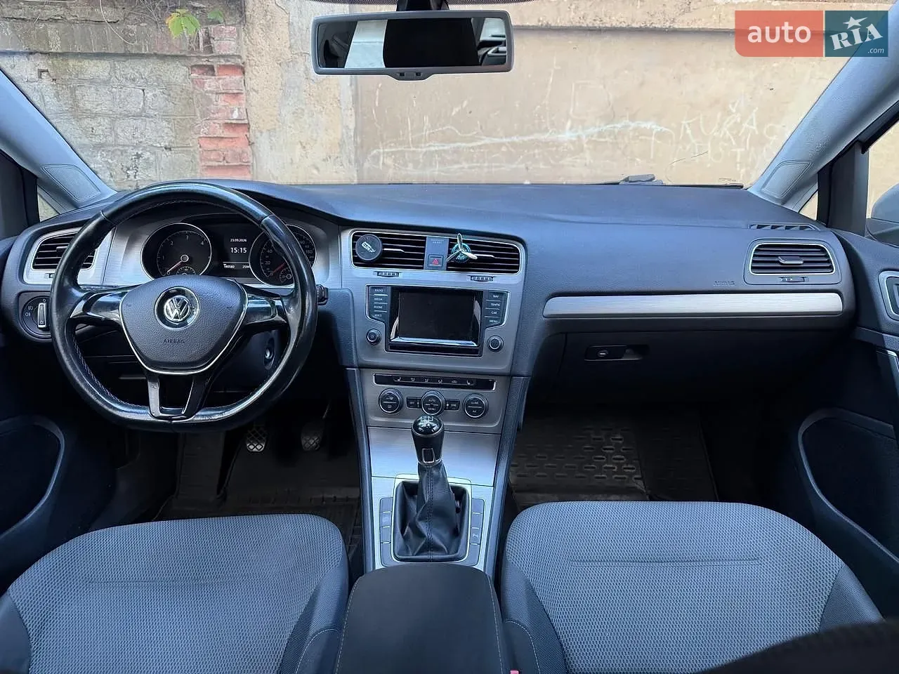 Volkswagen Golf 2014 photo 2