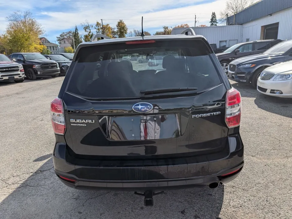 Subaru Forester 2015 photo 5