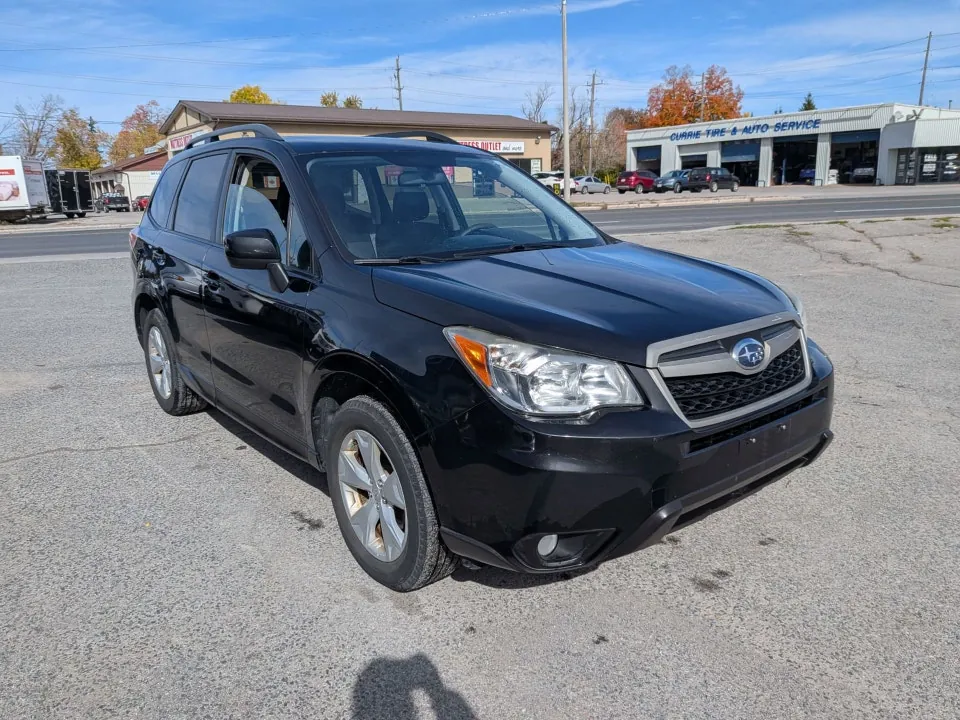 Subaru Forester 2015 photo 3