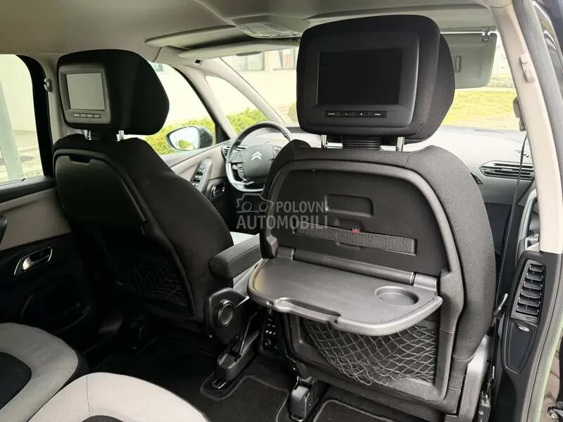 Citroen C4 Grand Picasso 2014 photo 2