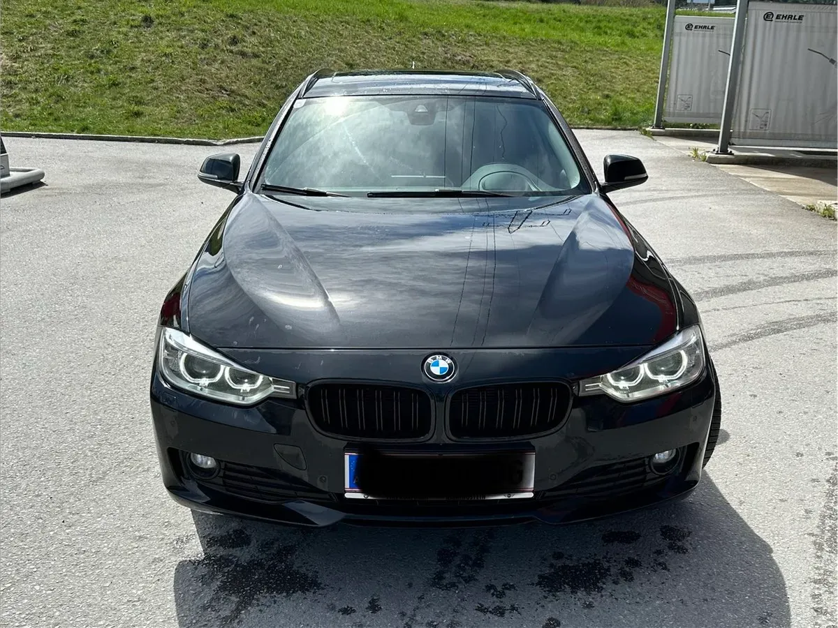 BMW 3 Series 2013 photo 2