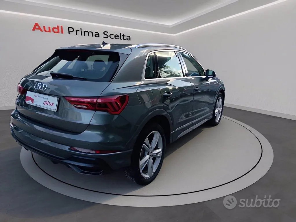 Audi Q3 2021 photo 4