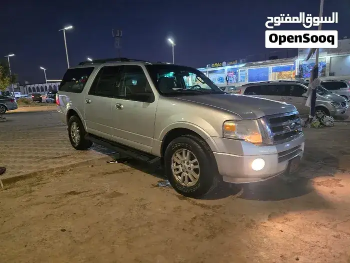 Ford Expedition 2011 photo 3