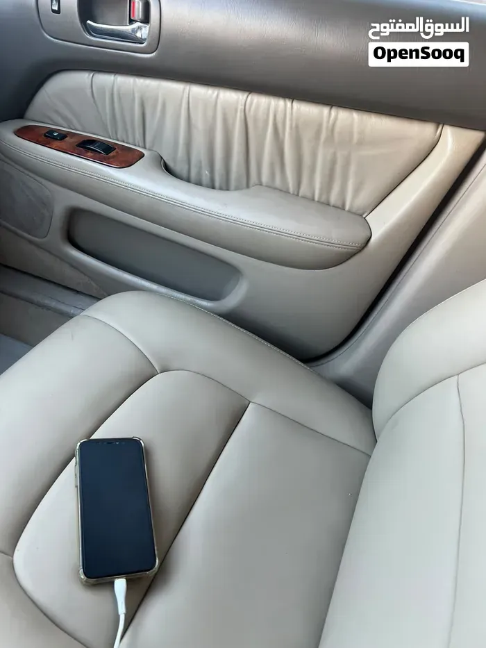 Lexus Ls 400 1998 photo 2
