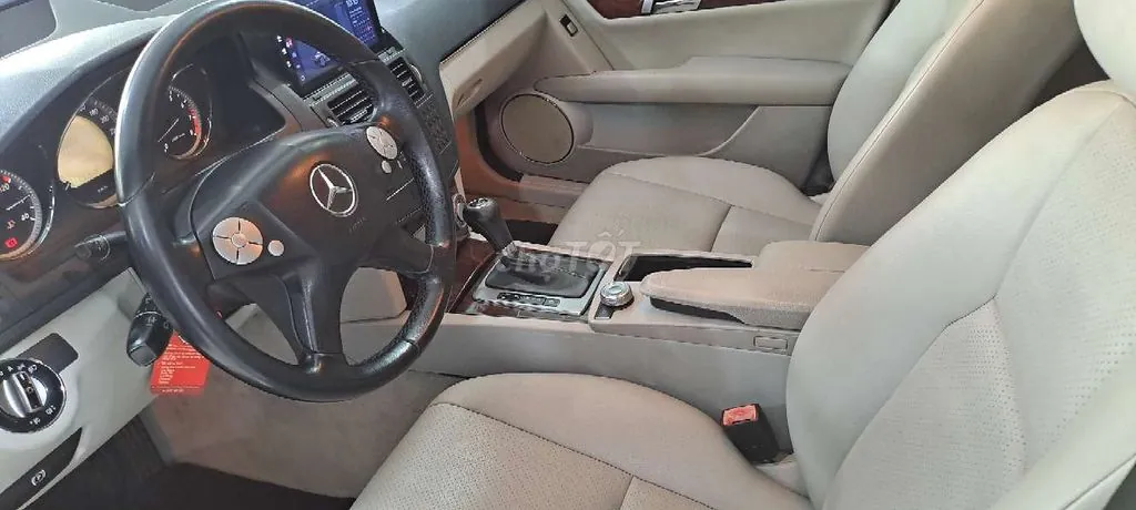 Mercedes-Benz C-Class 2009 photo 3