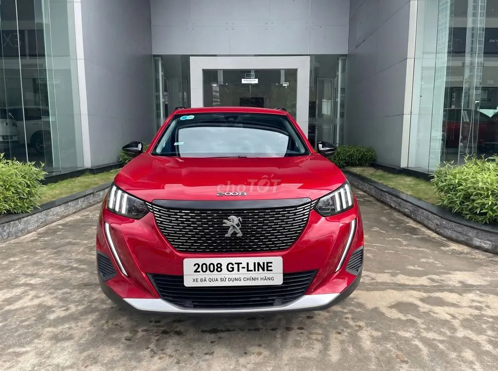 Peugeot 2008 2023 photo 2