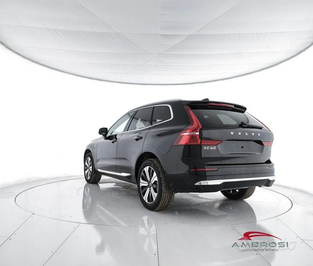 Volvo Xc60 2026 photo 4