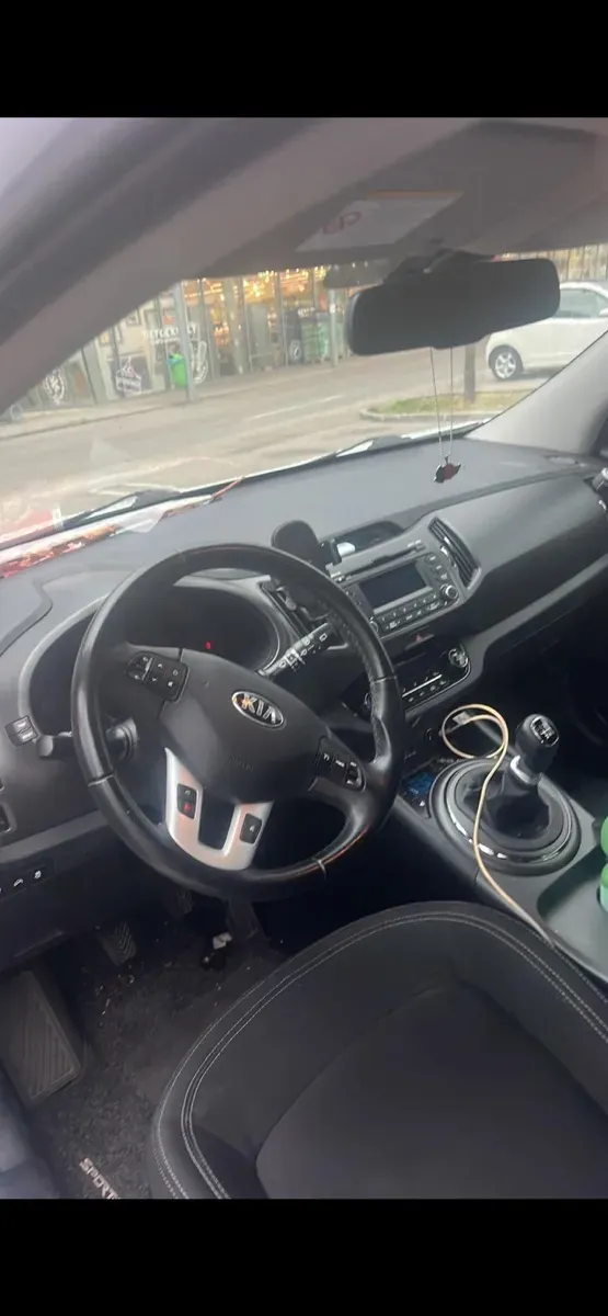 Kia Sportage 2013 photo 2