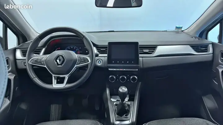 Renault Captur 2023 photo 3