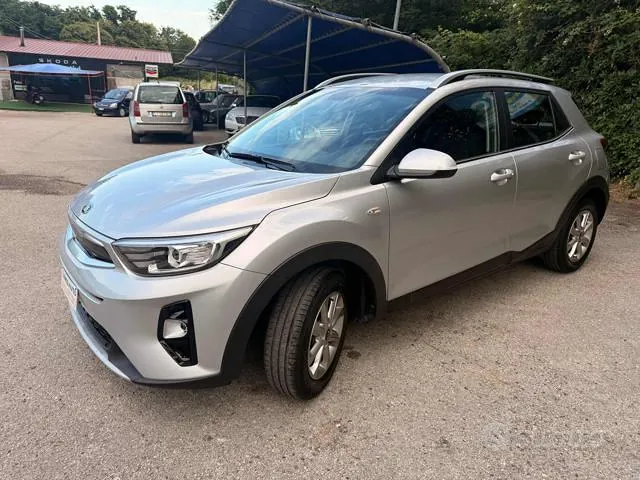 Kia Stonic 2021 photo 3