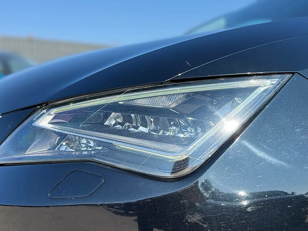 Seat Leon 2015 photo 3
