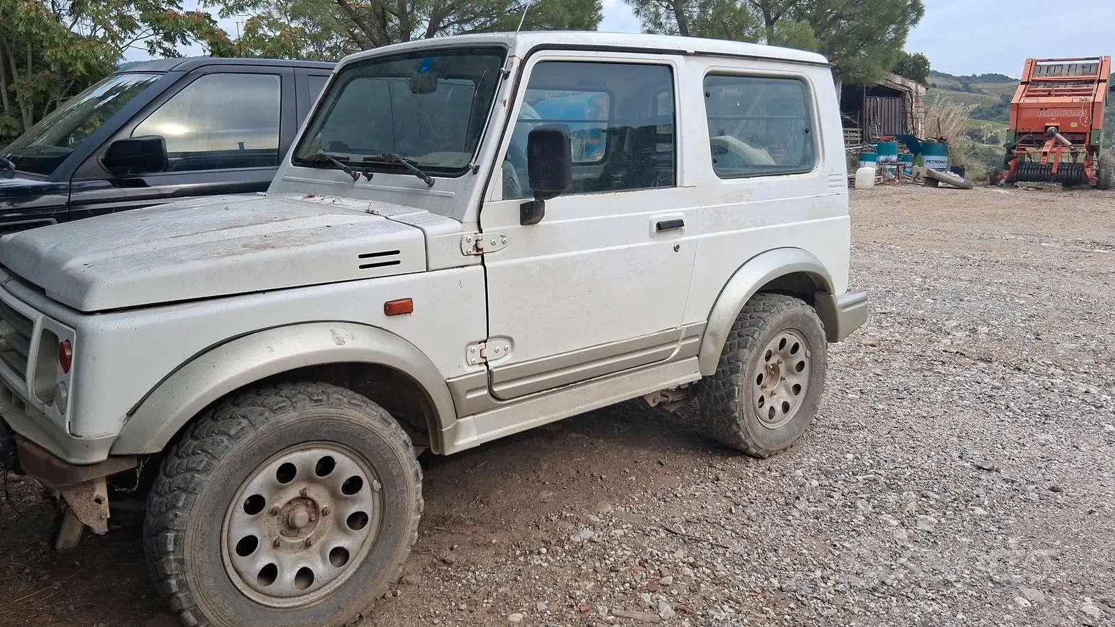 Suzuki Samurai 2002 photo 3