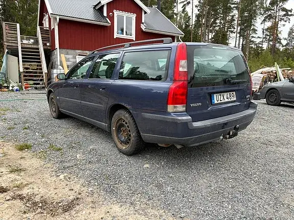 Volvo V70 2004 photo 3