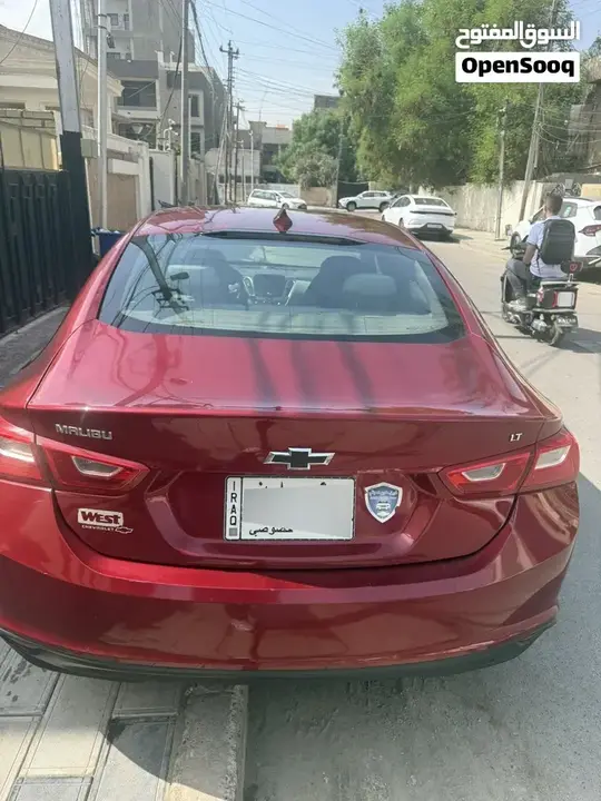 Chevrolet Malibu 2018 photo 2