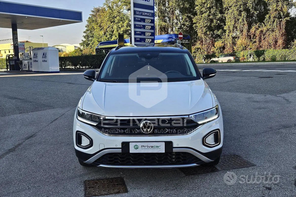 Volkswagen T-Roc 2025 photo 2