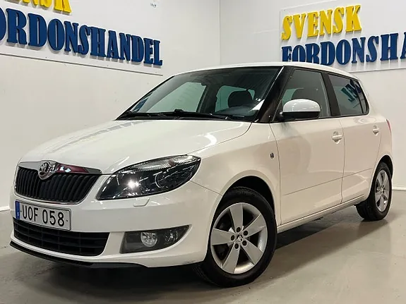 Skoda Fabia 2014 photo 2