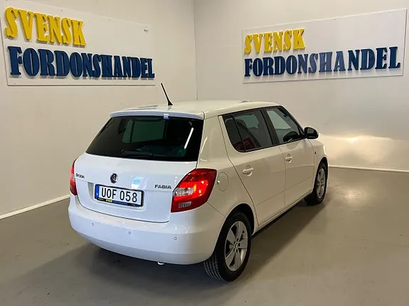 Skoda Fabia 2014 photo 5