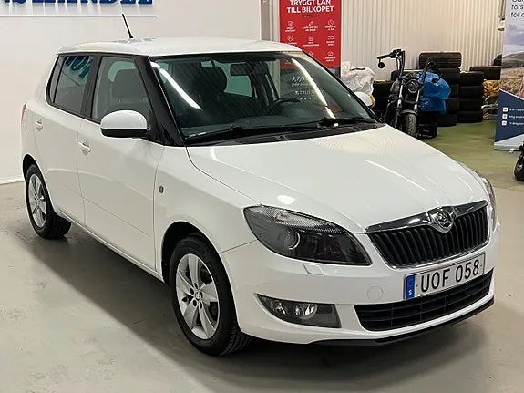 Skoda Fabia 2014 photo 4